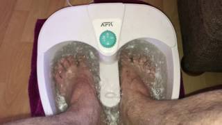 How to take a warm feet bath how to use a footbath and spa DIY