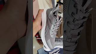 #fashion #lifeisbutadream #sportsshoes #popular #shirts #fashionshoes #shoes #runningshoes #reebok