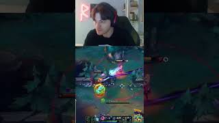 Aphelios pops his combo and explodes everyone 💥