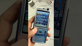 POV: Playing JAVA Games on Nokia N95 From 2006...