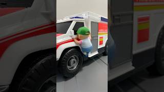Impostor Jey Jey Plays with Ambulance, Police Car and Fire truck 🚒 🚑🚔✅🤩❤️🥰🤣 #cute #shorts