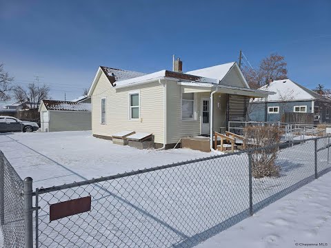 Home For Sale - 2502 Snyder Ave, Cheyenne, WY 82001