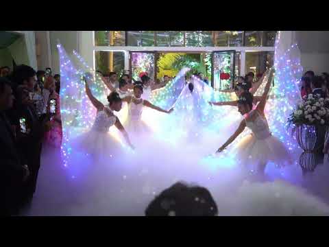 Magical LED Wing Dance Performance, Couple Dream Entry @energiedancecrew #leddance #dancecrew