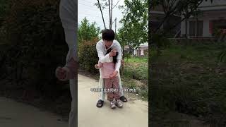 顺拐狼来了，赶紧回家！#亲子#儿童安全#儿童教育