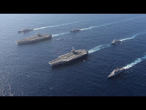 雷根號與史坦尼斯號航艦2018年11月16日雙航艦海上操演