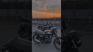 Which one is your fvt?🥹🖤 #bike #bikelover #yamaha #bikerider #blackbikes