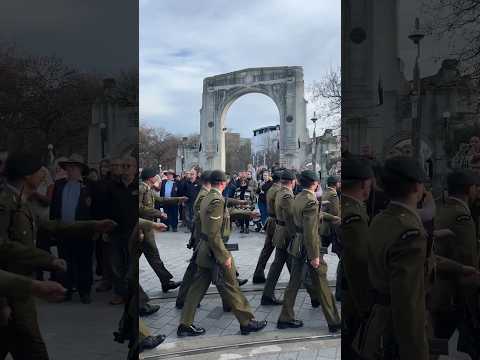 2/1, RNZIR 50th Birthday charter parade | New Zealand Army