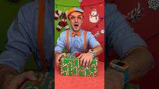 LET'S Unwrap Presents 🎁🎁 on Christmas Morning with Blippi! #blippi #shorts