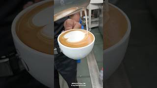 #newpost #shortvideo #coffeelatteart #trendingreels #youtubeshorts #heart