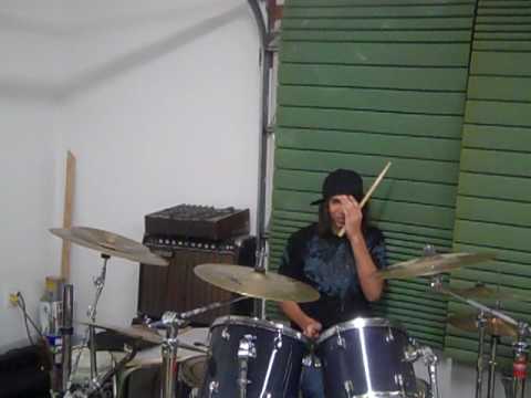 Random cymbal mash!!!!?