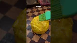 家里有烤箱或者空气炸锅的，教你一个馒头的新吃法，香甜酥脆还拉丝。#烤箱美食 #空气炸锅美食 #菠萝包
