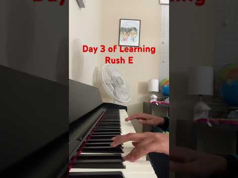 Day 3 of Learning Rush E #piano #music #pianocover #pianomusic #pianist #cover #rushe #keyboard