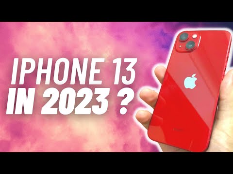 iPhone 13 review in 2023 🧐