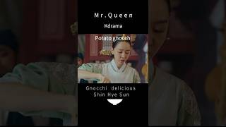 The first Western food of the Joseon Dynasty was : mrqueen episode  #kdrama  #mrqueen #shinhyesun