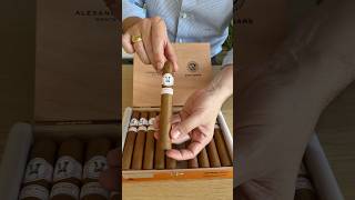 #ASMR Unboxing of the Alexander Kraft x EGM Churchill Homage 😍 #asmrsounds #umboxing