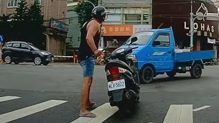 The incompetence rage of Zhubei's bottom 89 (license plate: NLV-3822)