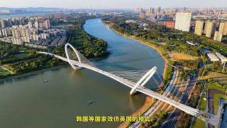 英美贸易协议揭秘：关税减免如何重塑全球经济？