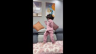 Er Bao seems to be ”crazy”# human cub growth record# funny# family# happiness is as simple as that#