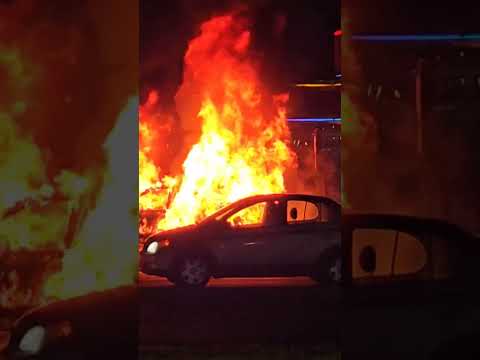 Route 61 Diner Car Fire Reading, PA #fire #carfire #firefighter