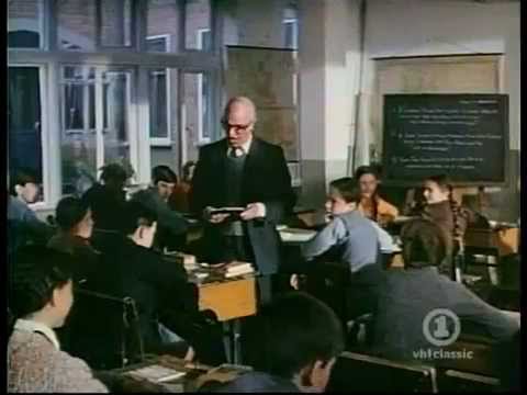 Pink Floyd - Another Brick In The Wall (HQ) (Official)