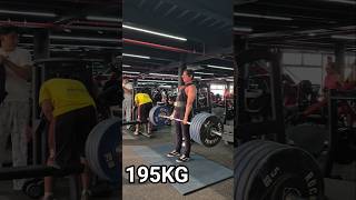 Deadlift 195kg #fitness #fitnessmotivation #gym #gymmotivation #gymlife #gymlover #bodybuilding #fyp