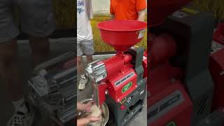 Rice milling and flour grinding, all in one machine#ricemill #machinery #farmer #dawnagro