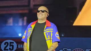Max pezzali - intro + con un deca (live @ autodromo Enzo Ferrari imola) (12-07-25)