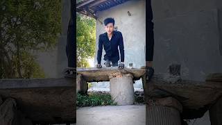 🤍 小小广是一位阳光励志的小伙子，他身残志坚，乐观面对生活! 🤍 #励志 #动机 #残疾人的真实生活 #身残志坚 #关爱残疾人传递正能量