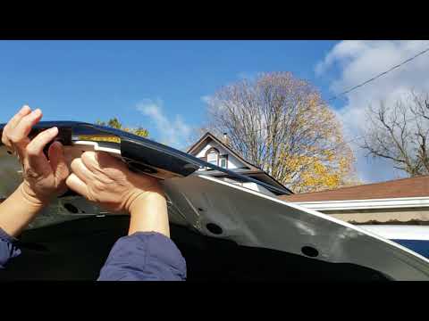 Install bug deflector on 2018 Toyota Highlander