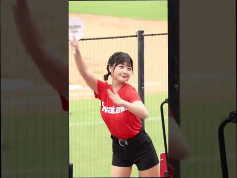台灣女生｜啦啦隊女孩｜籃籃