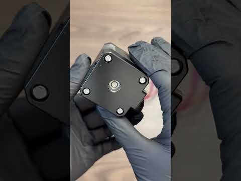 Unser neuer NEMA-17-Schrittmotor dreht hier in einem Demo-Futterspender