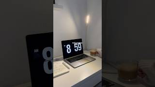 Study mornings 🎧🕯️⌨️🤍 #studywithme #studymotivation #studysession #studyinspiration #studyvibes