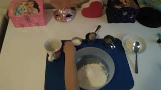 Mach deine Knete aus Mehl DIY