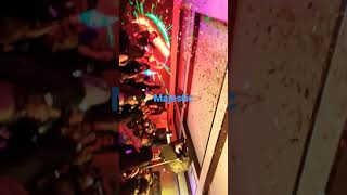 indoor confetti effect