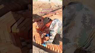 这农村小院红砖嘎嘎好看，省钱又牢固