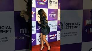 #norafatehi #givingheart #karanaujla #admirinyou #records #shorts