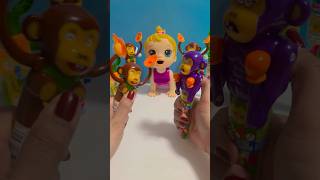 MOST SATISFYING WACKY MONKEY TOY FILLED WITH CANDY