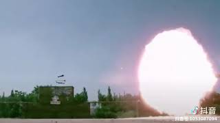 105mm APFSDS penetrating steel plate in slow motion