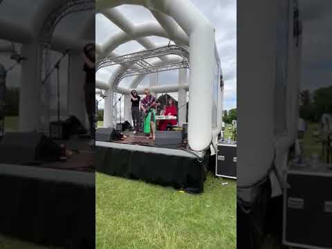 Hotel California played live by The Quarrel