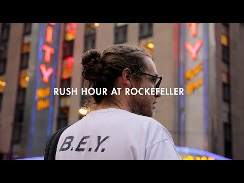 Rush Hour Street Photography in New York City // Rockefeller Center Cinematic