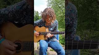 Improv on a Fan Fret Gypsy Jazz Guitar 🎸 #jazz #gypsyjazz #guitar