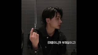 ni-ki be like: uhh do i put my hand there as well? #jaywon #jay #jungwon #enhypen #ni_ki