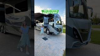 🚍 RV or house on wheels? Hard to tell the difference inside! #rvlife #motorhome #rv #rvtour #travel