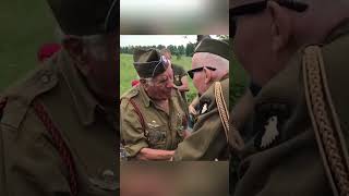 two veterans of the Allied 101st Airborne Division met each other again after half a century