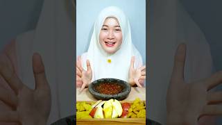EATING RUJAK SIWIL, A MADURA SPECIALTY 😱