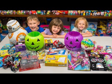 HUGE Happy Halloween Surprise Toy Giveaway Toys for Boys & Girls Blind Bags Eggs Kinder Playtime