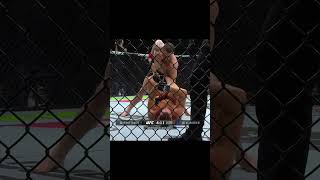 Whittaker DROPS De Ridder! 😳 #ufcabudhabi
