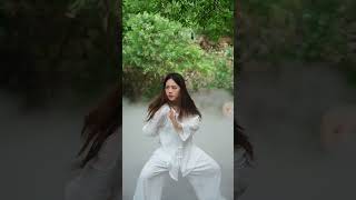 The fist rises with the wind and the intention follows the clouds far away#Tai Chi#Tai