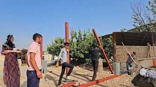 Rural life . Babak's family and the preparations for the birth of Narcissus in the hospital