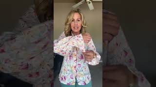 This blouse looks like a watercolor painting, it’s so pretty
